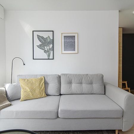 Modern Apartment Next To Ozas Park By Urban Rent Wilna Exterior foto